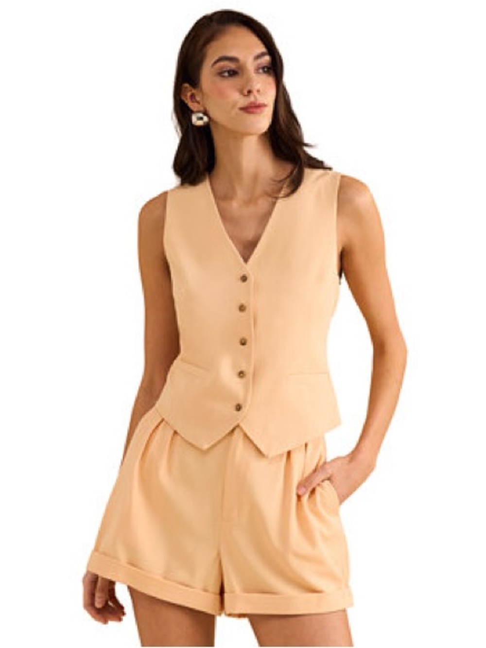 Sleeveless Peach Vest & Pleated Short Set - Women's Two-Piece
